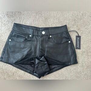 Blank NYC size 25 NWT faux leather shorts